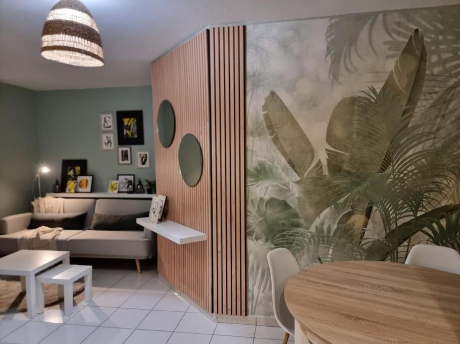 Appartement Cosy Agen Centre Avec Lit King Size Buitenkant foto